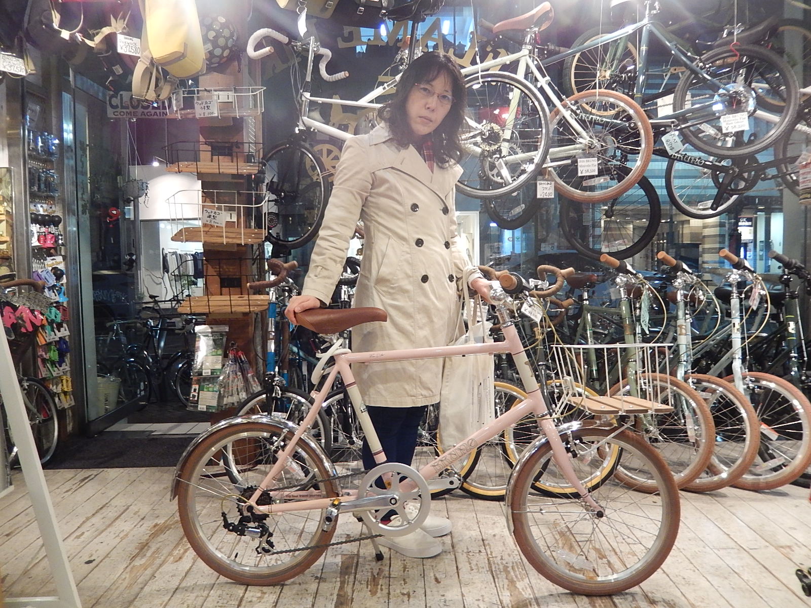 3月29日 渋谷 原宿 の自転車屋 FLAME bike前です_e0188759_17222725.jpg