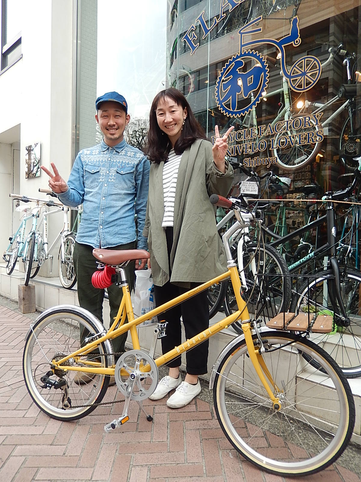 3月29日　渋谷　原宿　の自転車屋　FLAME bike前です_e0188759_17234743.jpg