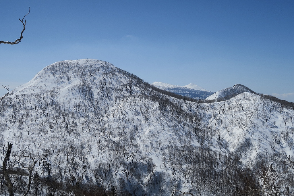  白老岳と北白老岳、3月28日_f0138096_2365115.jpg