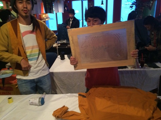 桜咲く4月の営業予定です!!!ウキウキする季節は江の島CurryDinner OPPA-LAに来ませんか?_d0106911_21144996.jpg