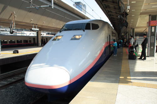 【鉄道旅行記】 新幹線&特急で日本縦断乗り継ぎ旅 (vol.4)_a0338635_23395946.jpg