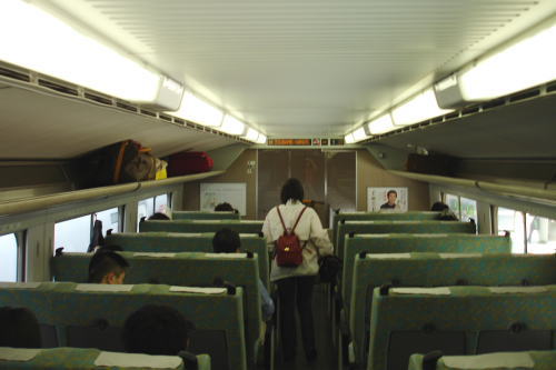 【鉄道旅行記】 新幹線&特急で日本縦断乗り継ぎ旅 (vol.4)_a0338635_23402355.jpg