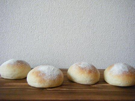 コロコロ丸パン*:;;;:*Table roll*:;;;:*_a0348473_12451558.jpg