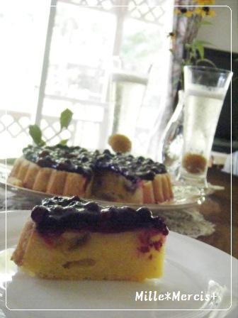 復活！自家製ブルーベリー＆梅noケーキ_a0348473_13170248.jpg
