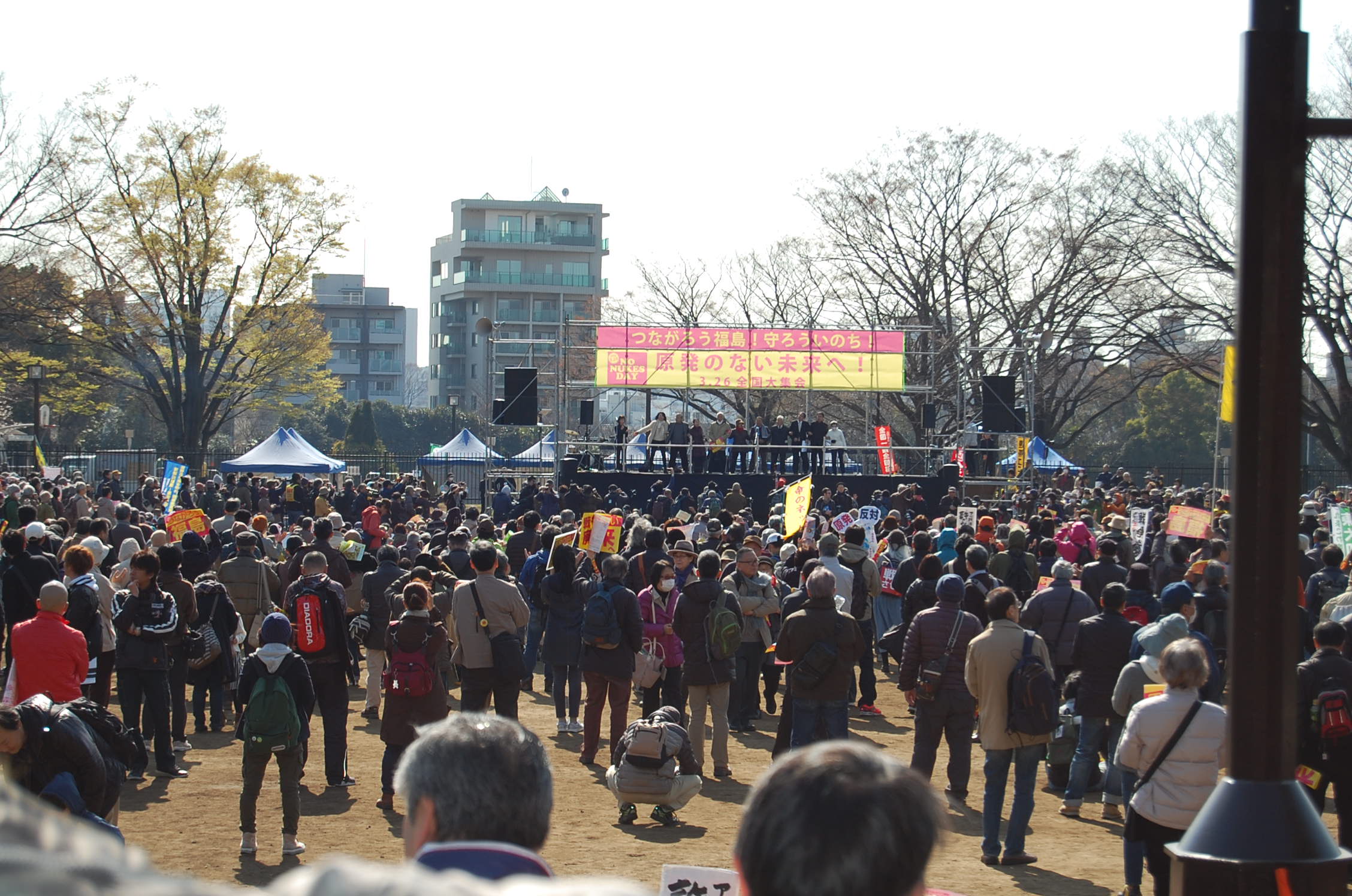 3月26日。さようなら原発１０００万人代々木公園_a0292602_1985771.jpg