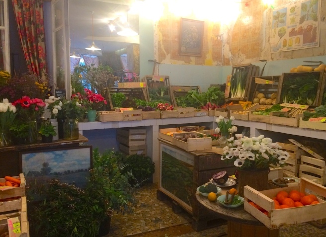 レピスリー・ヴェジェタル L\'épicerie VéGéTALe オーガニックの八百屋さん_a0231632_23392606.jpg