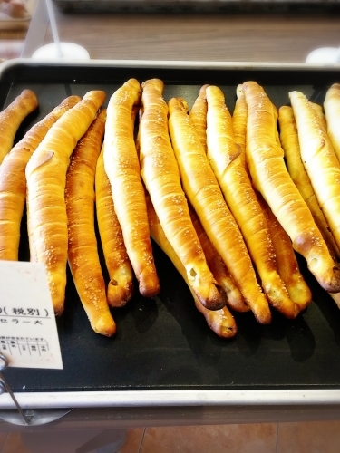 新生活もやっぱり塩パンで D O B リトルプリンセス プレミアムなパン スイーツ