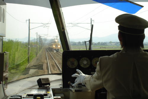 【鉄道旅行記】 新幹線&特急で日本縦断乗り継ぎ旅 (vol.5)_a0338635_0495623.jpg