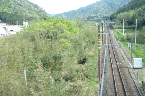 【鉄道旅行記】 新幹線&特急で日本縦断乗り継ぎ旅 (vol.5)_a0338635_050718.jpg