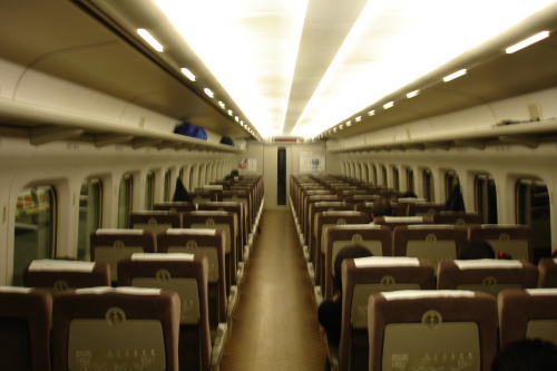 【鉄道旅行記】 新幹線&特急で日本縦断乗り継ぎ旅 (vol.5)_a0338635_0514329.jpg