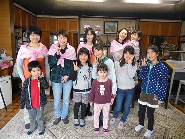 「かえるくんのおまつり」3回目・「さくらさくら」2.5回・「海の見える街」3回目_e0040673_1453555.jpg