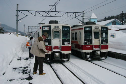 【鉄道旅行記】 会津トロッコ雪見旅_a0338635_2524745.jpg