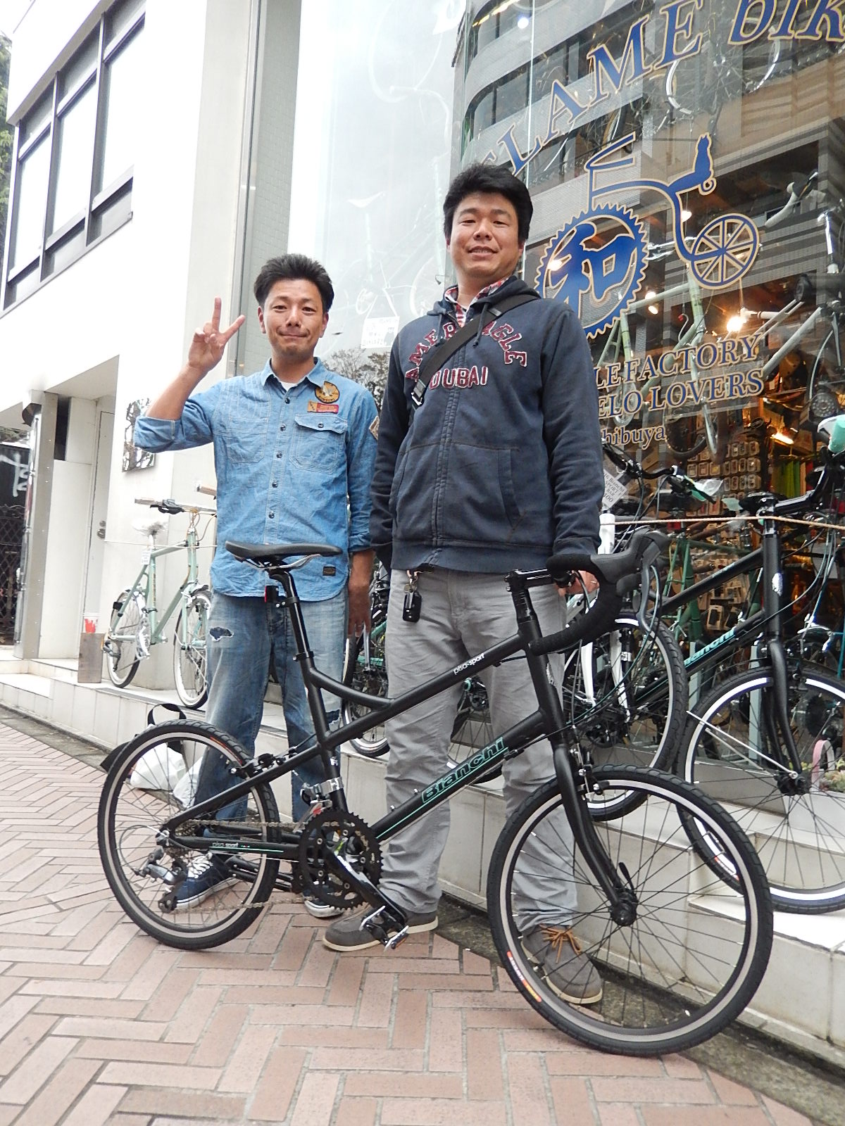 4月3日　渋谷　原宿　の自転車屋　FLAME bike前です_e0188759_18393174.jpg