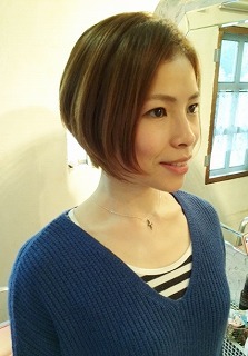 桜の季節な ボブスタイル_a0123703_15492347.jpg