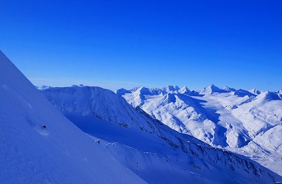 アラスカ遠征BCスキーツアー!!(スキー滑走編⑤)_a0353718_13243238.jpg
