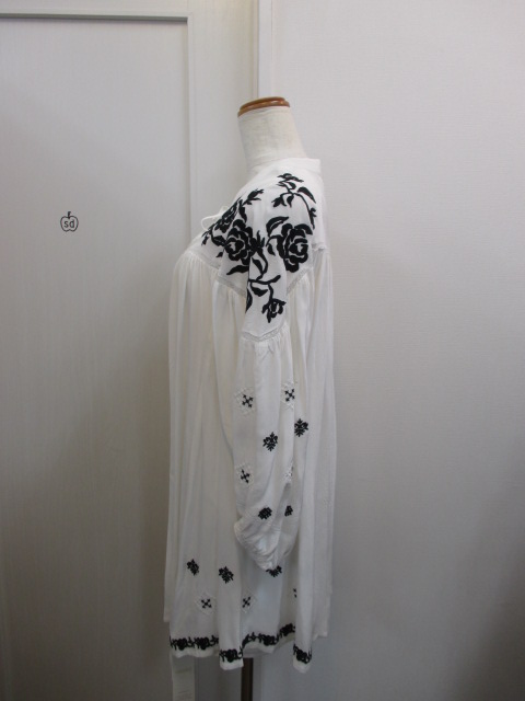 スナイデル Snidel フラワー刺繍ワンピース Dimanche News Blog