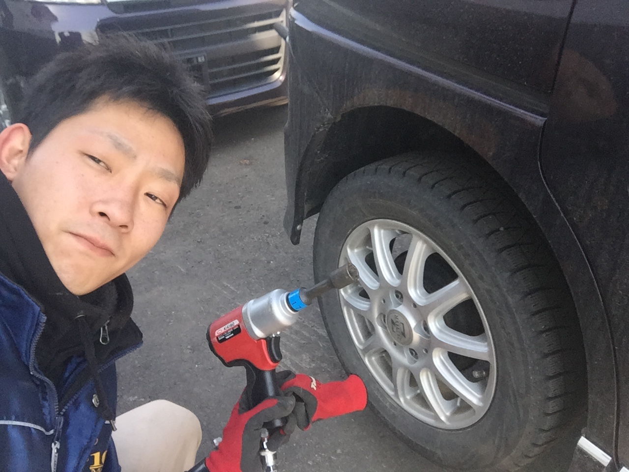 4月5日(火)★TOMMYアウトレット★ワゴンRスティングレーH様納車★S様アイシス買取ご成約!_b0127002_16405315.jpg