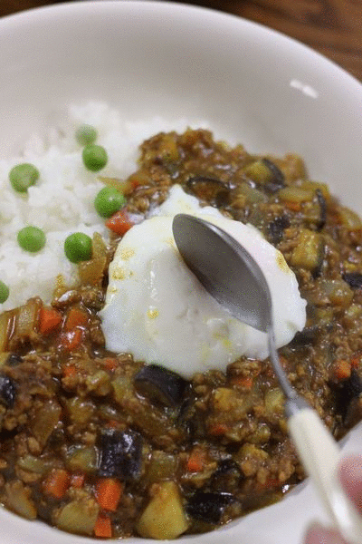 牛肉とごぼうの煮物 ✿ リメイクキーマカレー♪_c0139375_1056097.gif