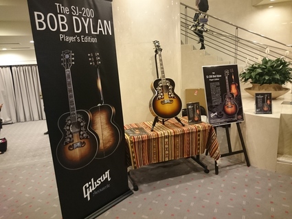4/5 BOB DYLAN AND HIS BAND Japan Tour 2016@渋谷Bunkamuraオーチャードホール_b0042308_138332.jpg