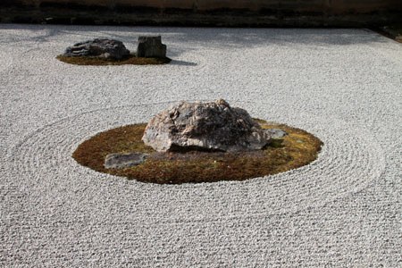 16 桜だより38　龍安寺_e0048413_21241714.jpg