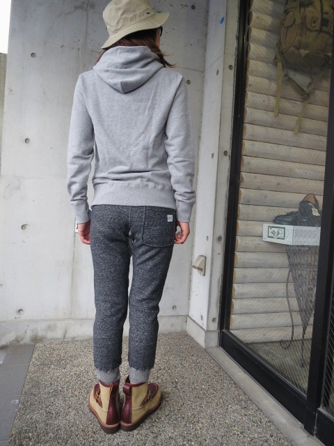 続きましてフランスの至宝：BANDOL より、好評のPullover PARKA！★！_d0152280_2151466.jpg