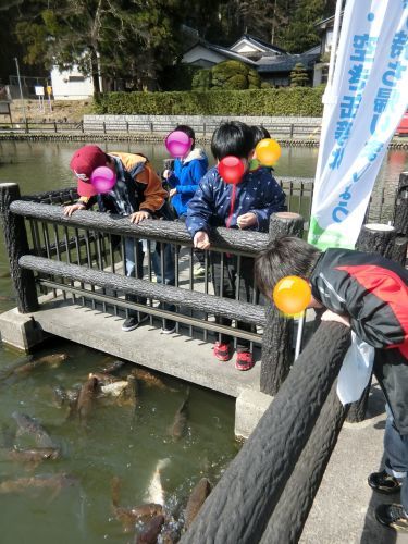 4月になり、湯田川梅林公園に行ってきました！春ですね。_c0342050_09280111.jpg