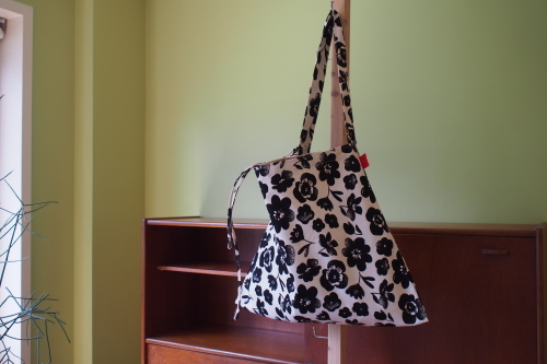 ファブリックを楽しむ「wear bag」_e0243765_22033274.jpg
