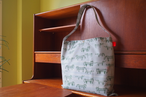ファブリックを楽しむ「wear bag」_e0243765_22130298.jpg