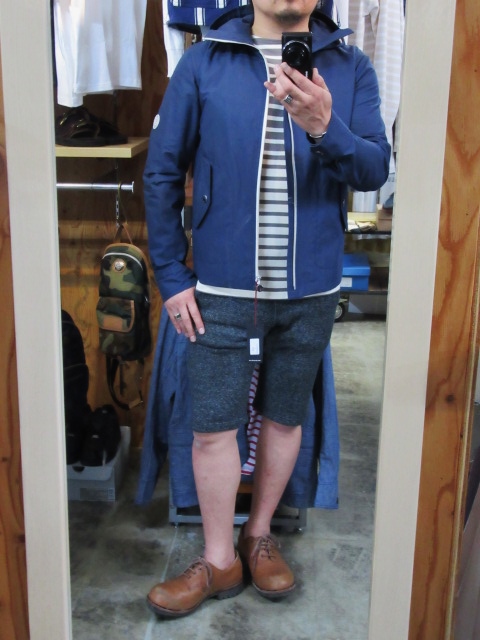 お陰様で各色・残り1枚づつ。。。Gloverall HOODED ZIP PARKA JACKET (UK Limited MODEL)_d0152280_14415778.jpg