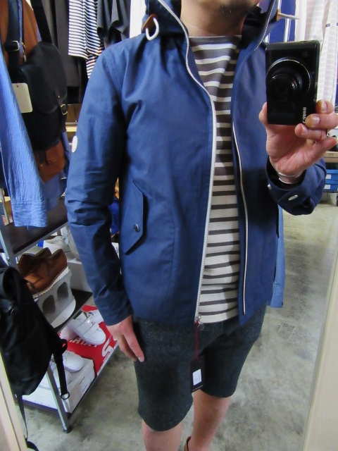お陰様で各色・残り1枚づつ。。。Gloverall HOODED ZIP PARKA JACKET (UK Limited MODEL)_d0152280_144224100.jpg