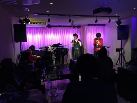 Jazzlive comin 広島 本日金曜日のライブ_b0115606_11585975.jpeg