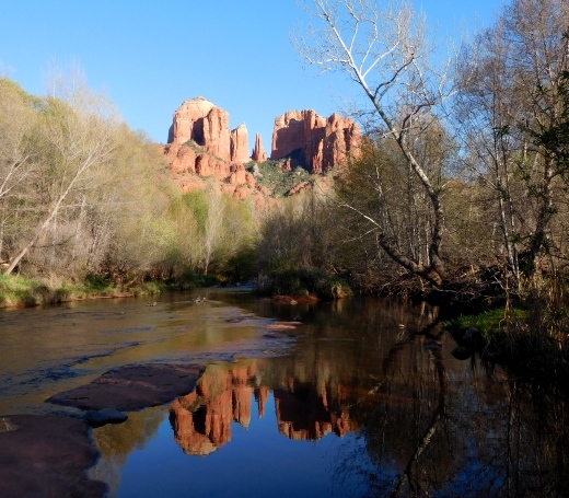 ②.セドナのBirthing Cave＆Red Rock Crossing,ぺトログリフとヒーリング_b0173754_14373791.jpg