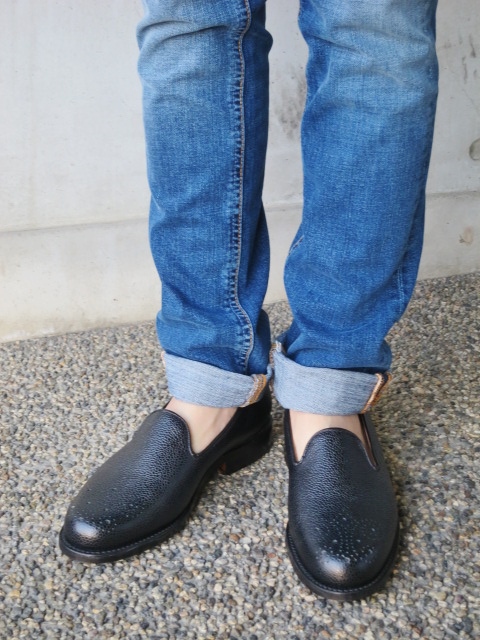 色落ち◎ 形◎ 雰囲気◎　NUDIE JEANS ･･･ LEAN DEAN (NEWカラー)！★！_d0152280_329330.jpg