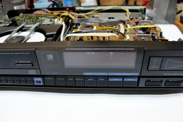 【完全整備・１年保証】 TRIO DP-1100 CDプレーヤー