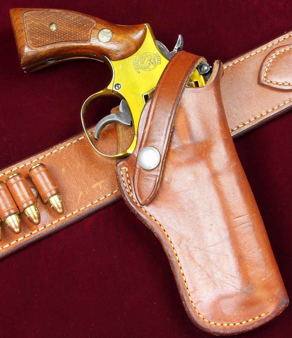 S&W 357 MAGNUM リボルバー 日本製 ホルスター付き S&W Revolver by