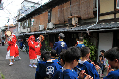 玄武神社　やすらい祭_e0048413_21551521.jpg