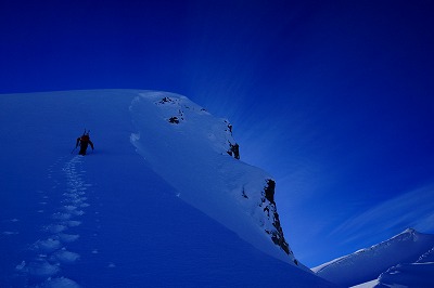 アラスカ遠征BCスキーツアー！！（スキー滑走編⑥）_a0353718_11141472.jpg