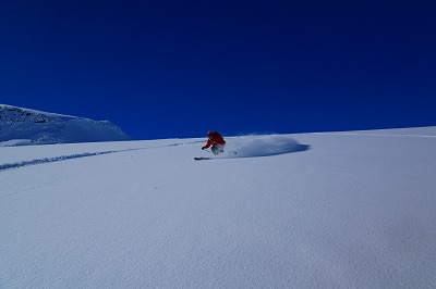 アラスカ遠征BCスキーツアー！！（スキー滑走編⑥）_a0353718_11183030.jpg