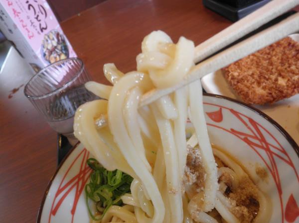 丸亀製麺 西宮前浜店_c0118393_9552189.jpg