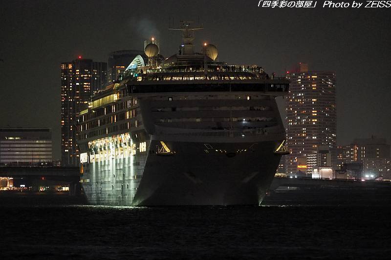 客船「SEA PRINCESS」夜の晴海ふ頭を出港！_a0195032_20511593.jpg