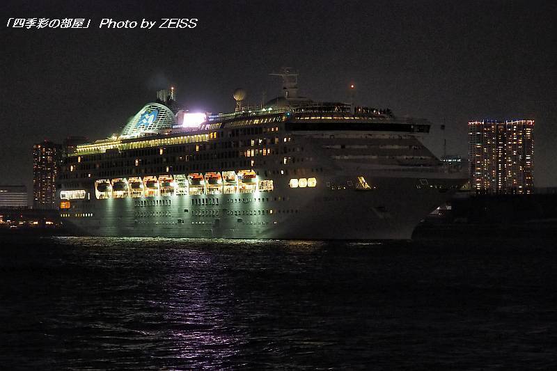 客船「SEA PRINCESS」夜の晴海ふ頭を出港！_a0195032_20553364.jpg