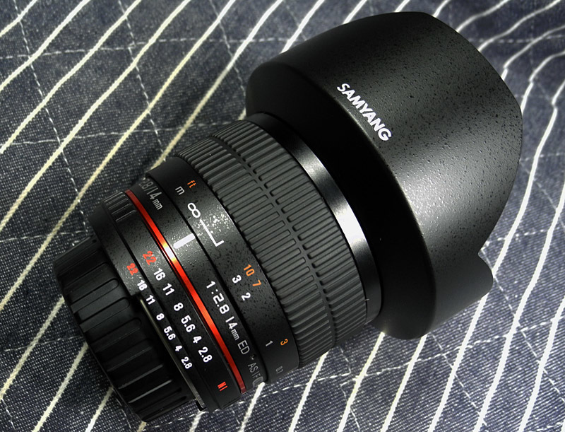 サムヤン14mmF2.8修理「大」失敗!_f0346040_20292274.jpg