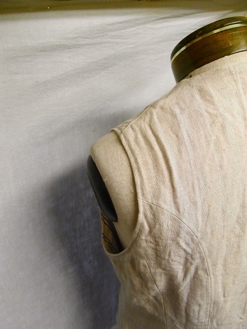 victorians linen waistcoat_f0049745_18445965.jpg