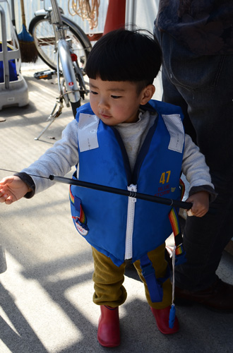 はじめてのワカサギ釣り。_d0227246_9593959.jpg