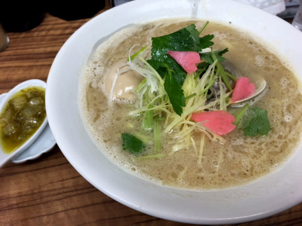 金沢（有松）：麺や 福座（フクゾ）「ハマ潮とんこつ」_b0089578_11011347.jpg