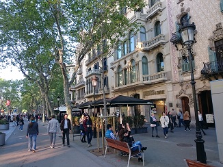 バルセロナにて、建築を巡る・・・。_d0091909_1465263.jpg