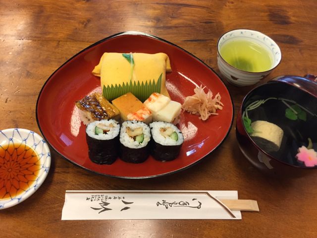食い気の勝ち 大阪鮨の 四谷 八竹 丘の上から通信