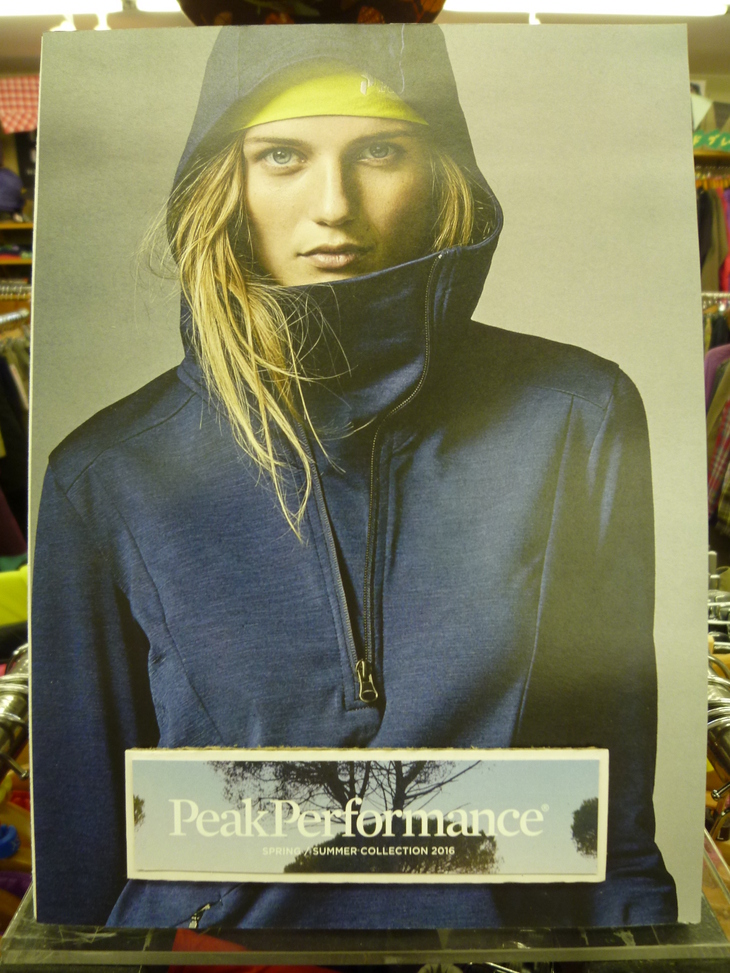 素敵なパーカー入荷しました！