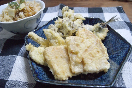 クロスの春色タペストリー 2_a0122205_11343033.jpg