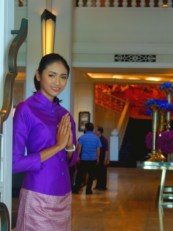 タイ ラオス旅行記 16年3月 バンコク Anantara Siam Bangkok Hotel 食べて 寝るだけ